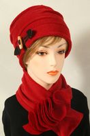 Toque polaire et bouton accroche