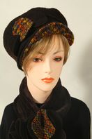 Casquette relevé laine bouillie garnie spirale