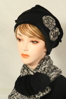 Toque laine bouillie garnie fantaisie