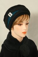 Toque laine bouillie garni bouton metal