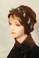 Toque polaire garnie fantaisie